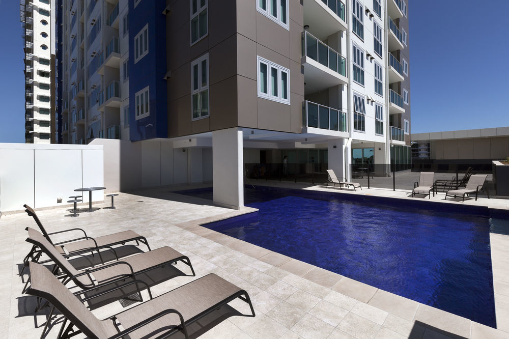 Aparthotel H On Mitchell 4*